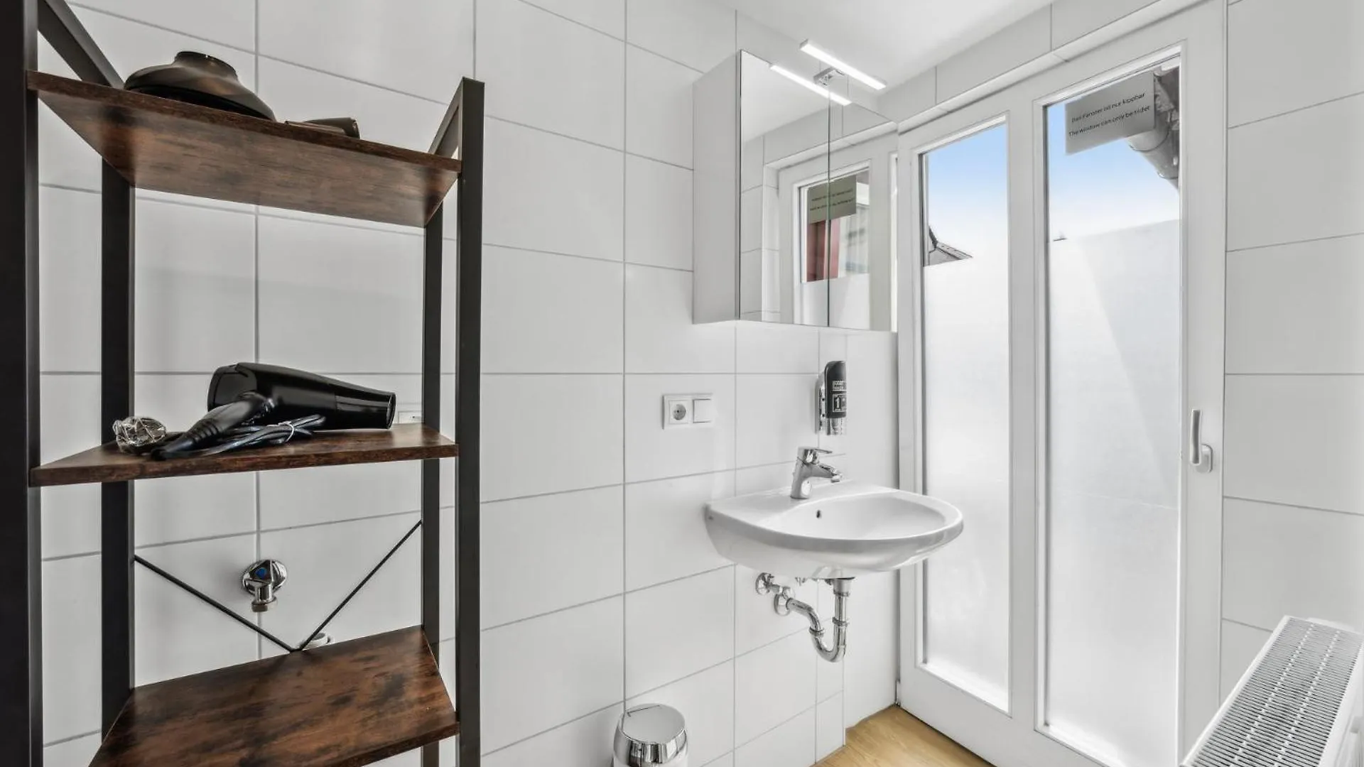 Neu Kapapart15 - 6 Schoene Fewos Mit Einbaukueche, Bad Und Balkon In Der Altstadt Auf Bambergs Insel Apartment