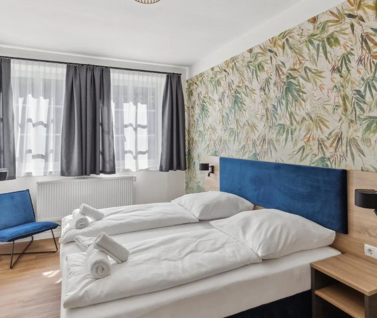Neu Kapapart15 - 6 Schoene Fewos Mit Einbaukueche, Bad Und Balkon In Der Altstadt Auf Bambergs Insel Apartment