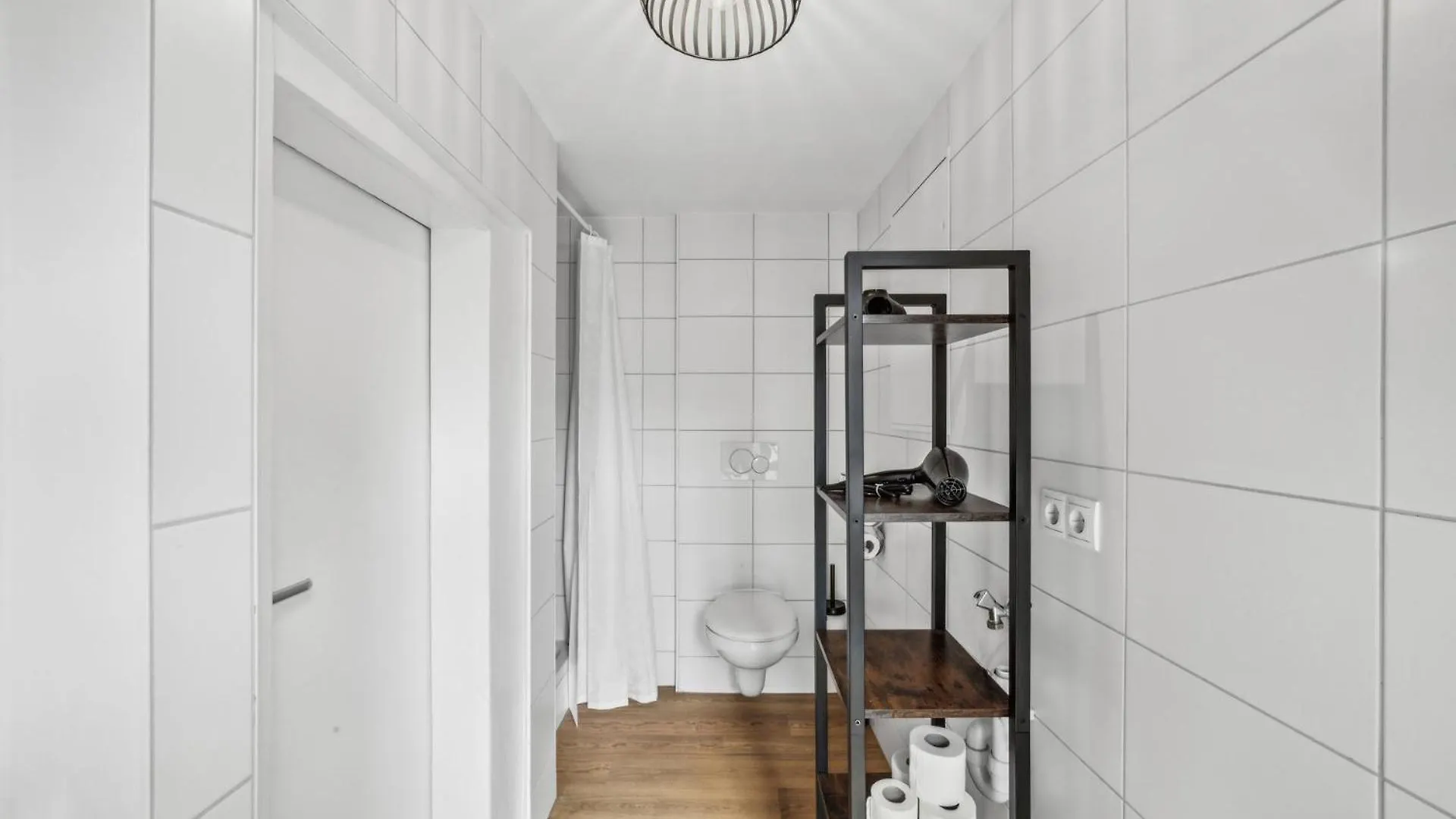 Apartment Neu Kapapart15 - 6 Schoene Fewos Mit Einbaukueche, Bad Und Balkon In Der Altstadt Auf Bambergs Insel Germany