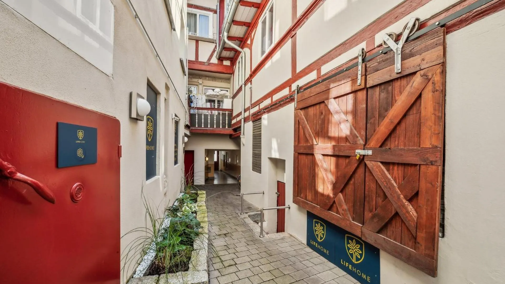 Apartment Neu Kapapart15 - 6 Schoene Fewos Mit Einbaukueche, Bad Und Balkon In Der Altstadt Auf Bambergs Insel Germany